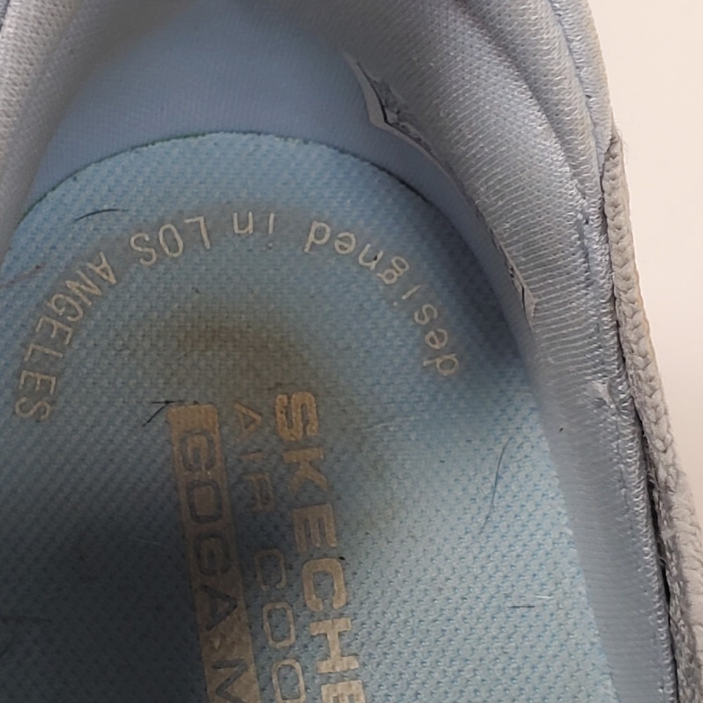 Skechers Go Walk Shoes Women's Size 8 Gray Slip On -PREOWNED - Picture 11 of 15
